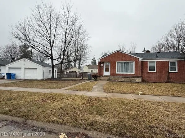 1496 Crescent St, Inkster, MI 48141