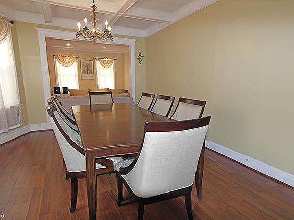 5th image of 1 Davis Pl