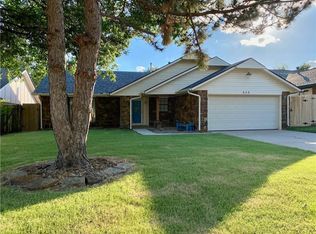 605 Westglen Dr, Yukon, OK 73099