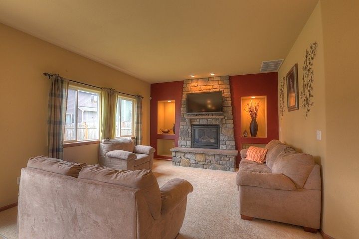 1st image of 11909 58th Ave NE