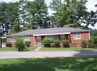 1559 Stetzer Cir, Morristown, TN 37814