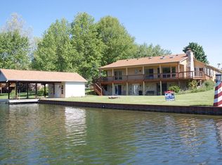 156 Mill Spgs, Coatesville, IN 46121