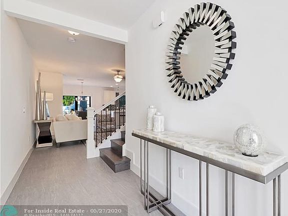 5th image of 4430 SW 32nd Ave #53