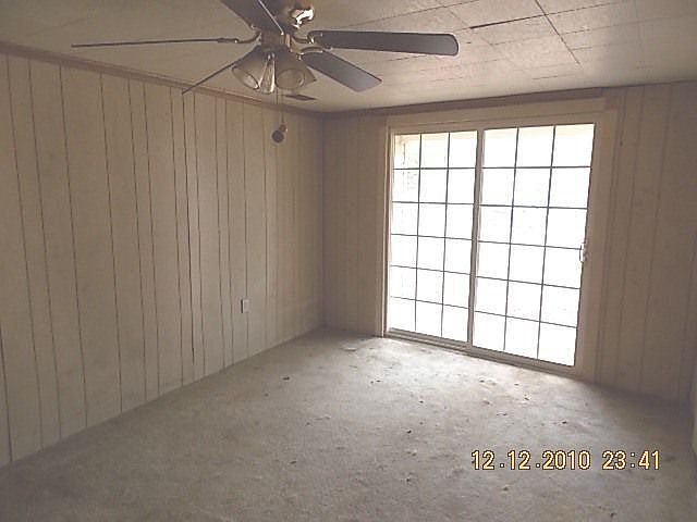 2nd image of 600 Burnett Rd