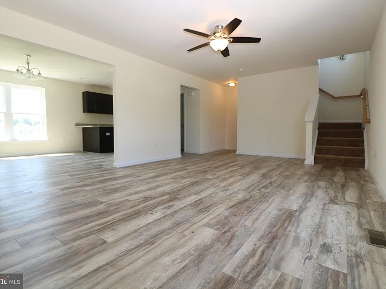 72 Filbert Dr — Photo 7