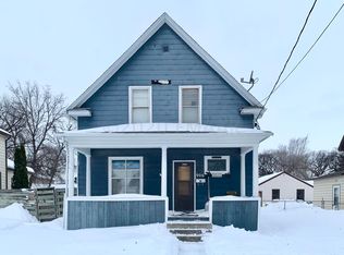 906 3rd St N, Fargo, ND 58102