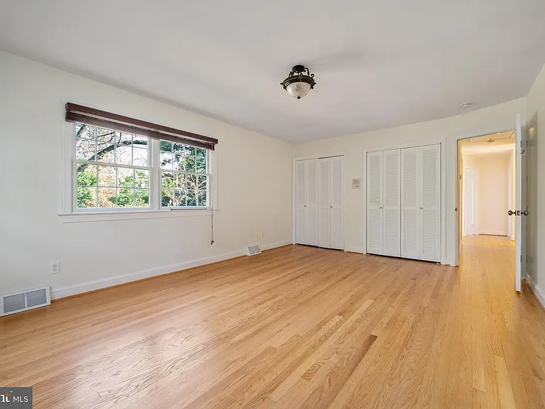 3606 Pinetree Ter — Photo 33