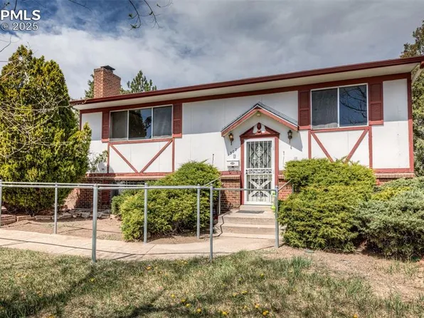 1302 Saratoga Dr, Colorado Springs, CO 80910