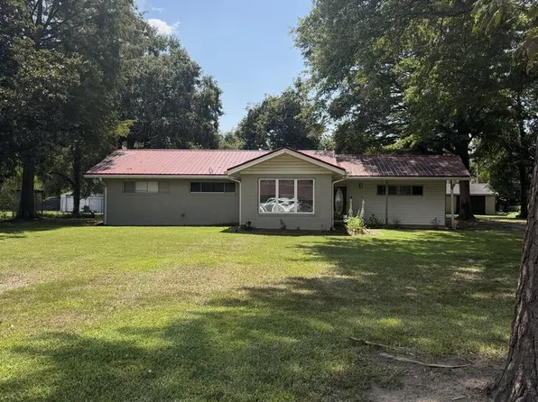 1154 Cloverdale Dr, Greenville, MS 38701