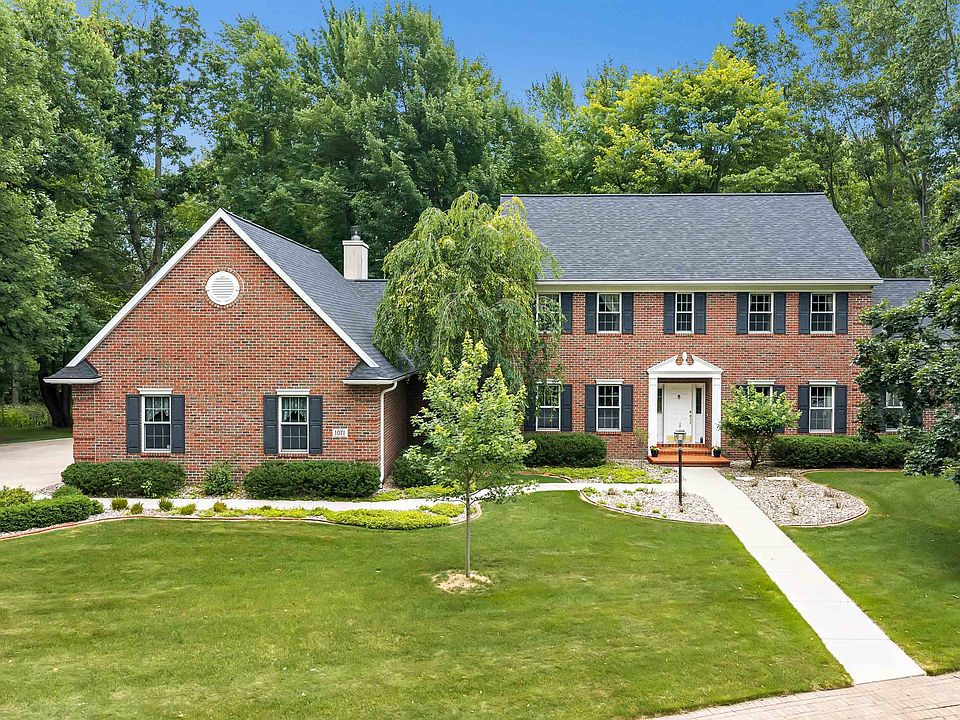 1st image of 1071 Thornberry Creek Dr