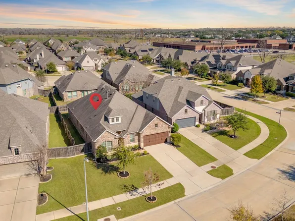 2014 Clyde Falls Dr, Richmond, TX 77469