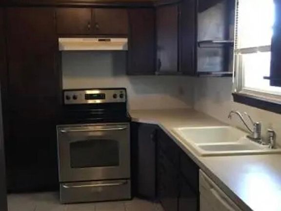 2nd image of 1603 N Timberline Dr #1603