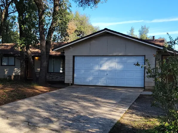 4437 Wyatt Ln, Redding, CA 96002