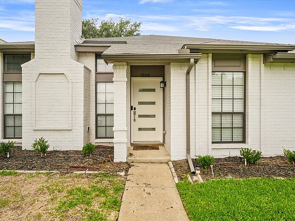 3rd image of 7809 Prescott Dr