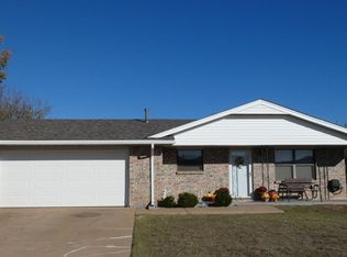 6011 SW Park Ave, Lawton, OK 73505