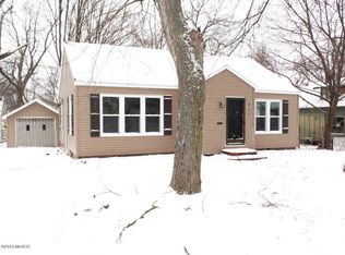 923 Alderman St, Belding, MI 48809
