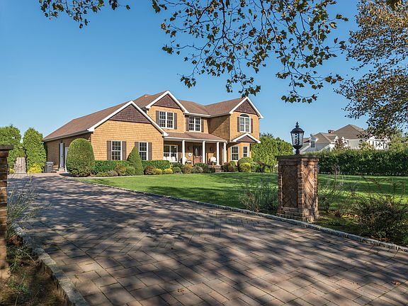 3rd image of 12 Millfarm Ln