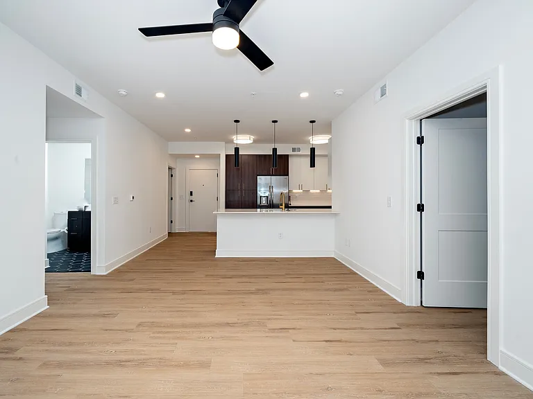 615 Peace St #306 — Photo 16
