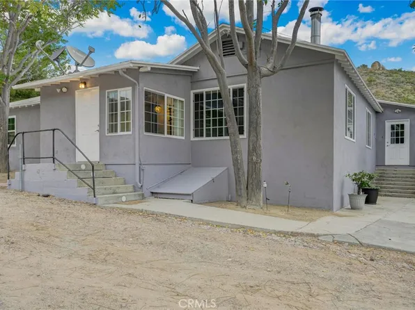 30045 Arline St, Canyon Country, CA 91351