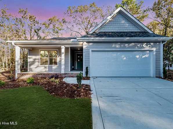 715 Tanager Drive, Vass, NC 28394