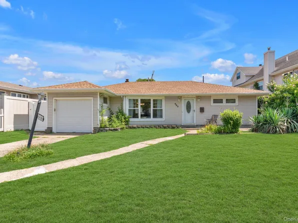 660 Franklin Boulevard, Long Beach, NY 11561