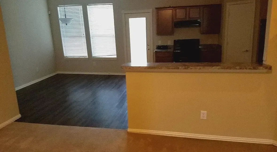 SweetHome 6103 Ridan — Photo 3