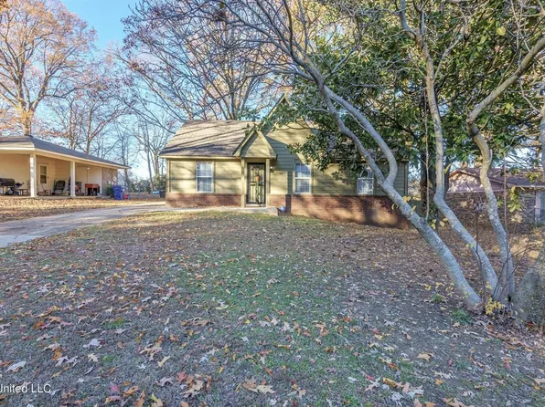 5580 Briarwood Dr, Horn Lake, MS 38637