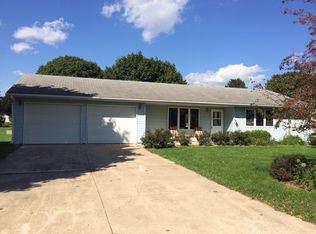 1504 15th St, Milford, IA 51351