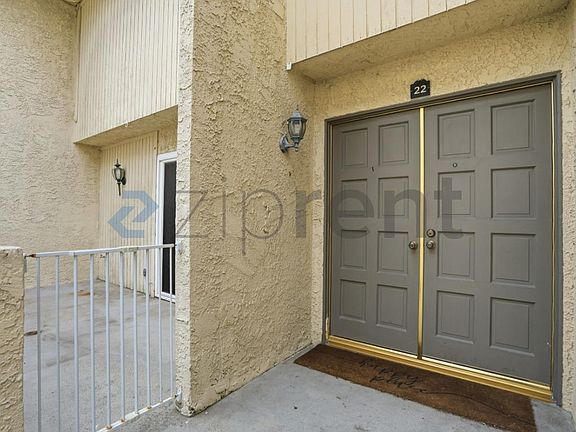 2nd image of 1200 Opal St APT 22