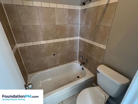 4th image of 3818 High Bridge Ct #45-1