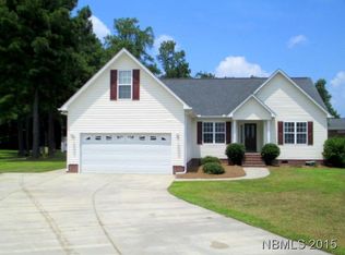 104 Kit Ct, New Bern, NC 28562