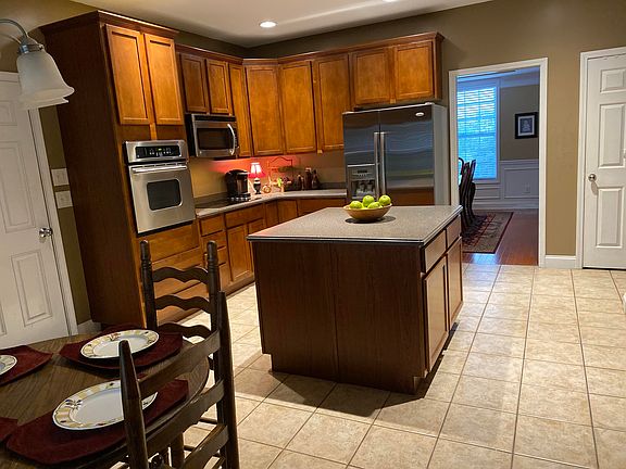 5th image of 6905 Wyndham Pointe Ln