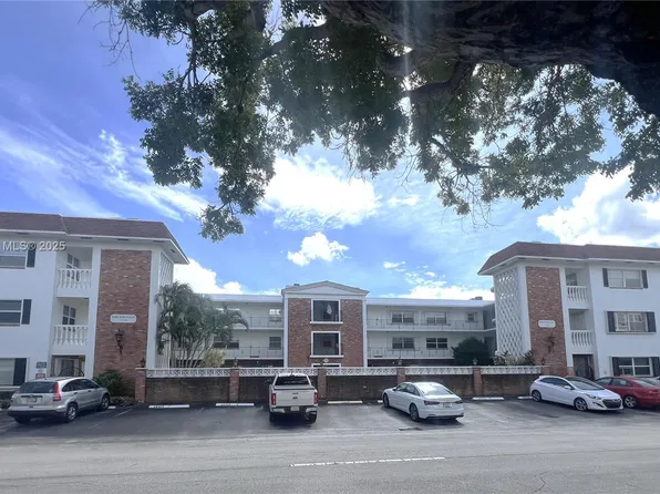 2340 NE 9th St APT 307, Fort Lauderdale, FL 33304