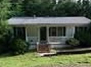 200 Valley Dr, Stockbridge, GA