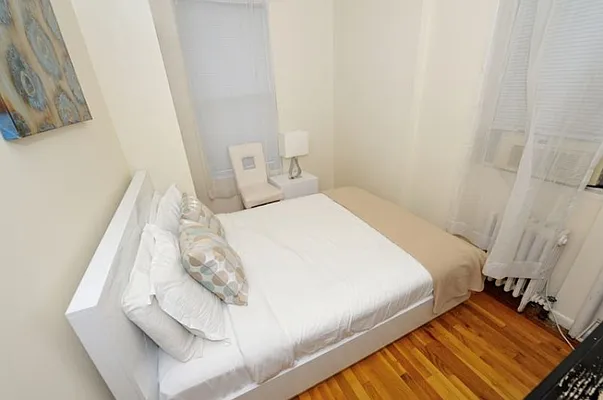 Rented by Eisenberg Exclusives | media 18