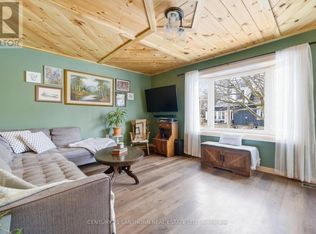 2 Duncan St, Prince Edward County, ON K0K1G0