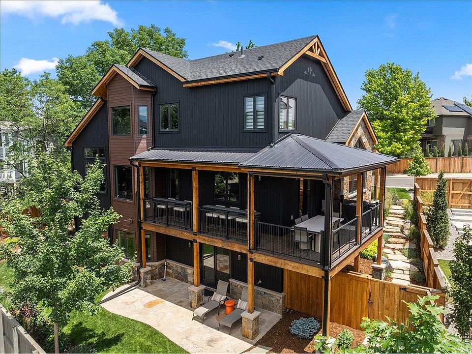 1st image of 679 Augusta Dr