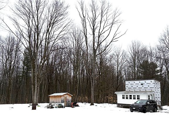 2nd image of 2680 Apple Tree Rd