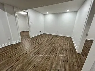 2 bed, $1,900 — Photo 4