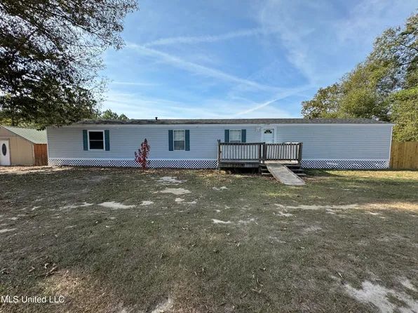 19084 Palmer Creek Dr, Saucier, MS 39574