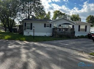 153 W Heather Ln, Holland, OH 43528