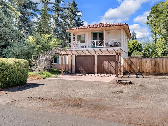 2nd image of 3662 N Wishon Ave