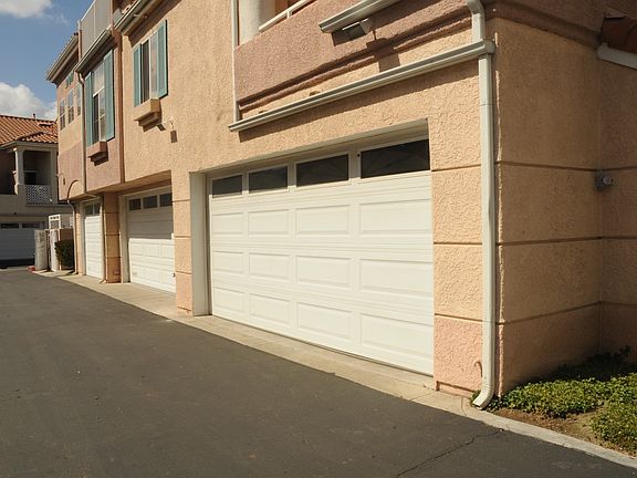 5th image of 27017 Karns Ct Unit 1202