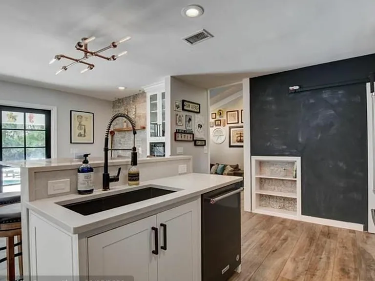 20890 Hamaca Ct — Photo 14
