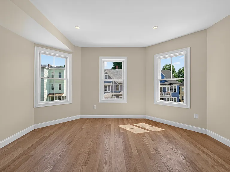 25 Richfield St #2 — Photo 11