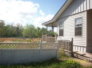 56 Old Bloomington Rd N, Victoria, TX 77905