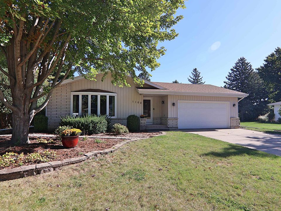 1st image of 1102 Laramie Ln