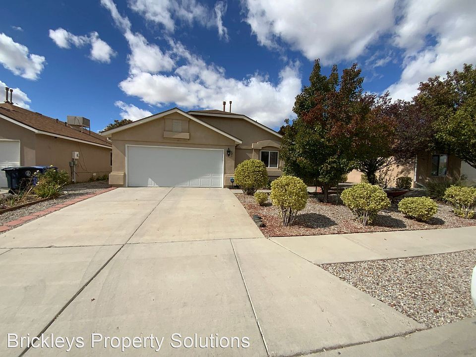 1st image of 431 Glacier Bay Pl SE