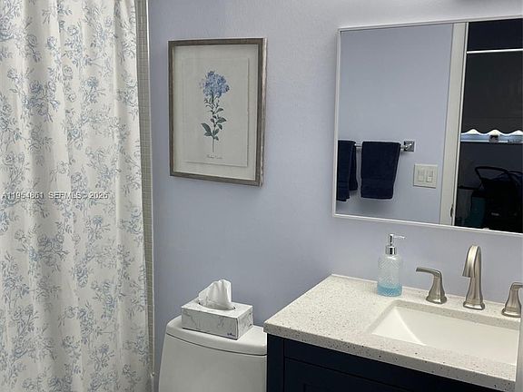 5th image of 555 NW 4th Ave #4150