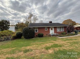 1623 Kimberly Dr, Gastonia, NC 28052